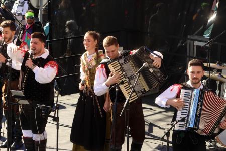 PUSTNI KARNEVAL PUSTOLETJE 97D FOTO LJUBO VUKELIČ
